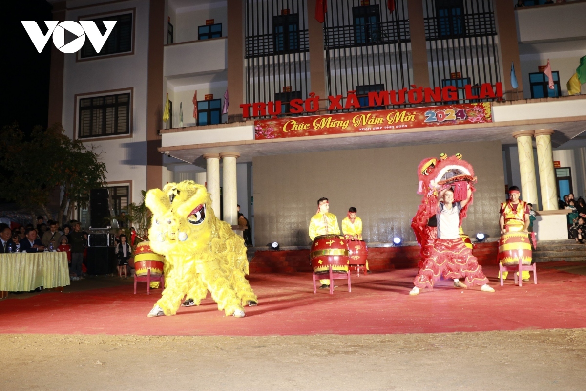 xo may festival in yen bai province excites crowds picture 11