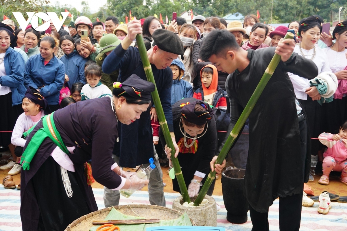 xo may festival in yen bai province excites crowds picture 9
