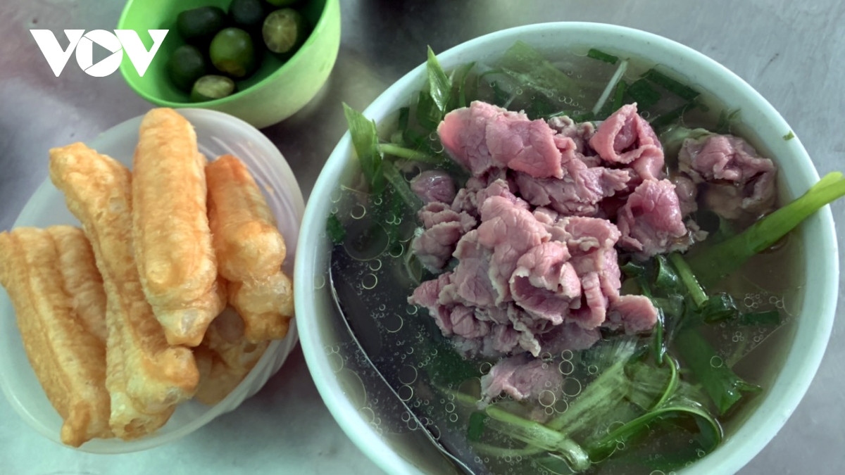 top vietnamese dishes shine on global culinary map in 2023 picture 2