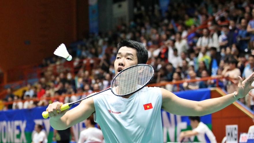 Duc Phat wins first international badminton championship title in Uganda