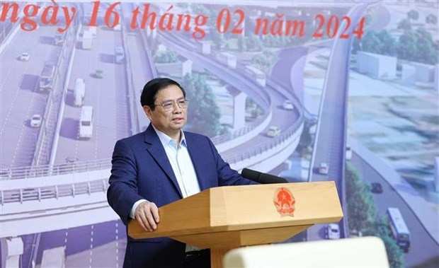 pm urges speeding up key transport projects picture 1