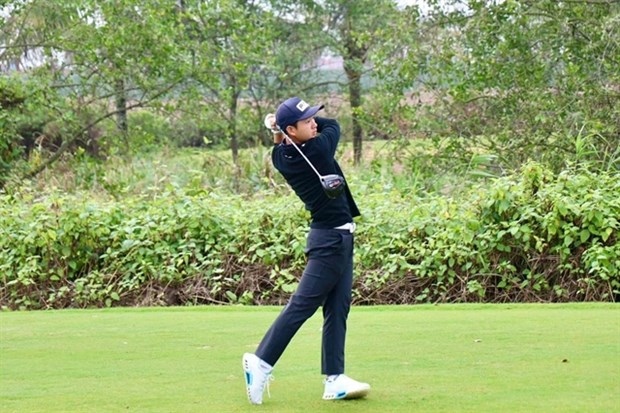 teenage golfer to compete in three american tournaments picture 1
