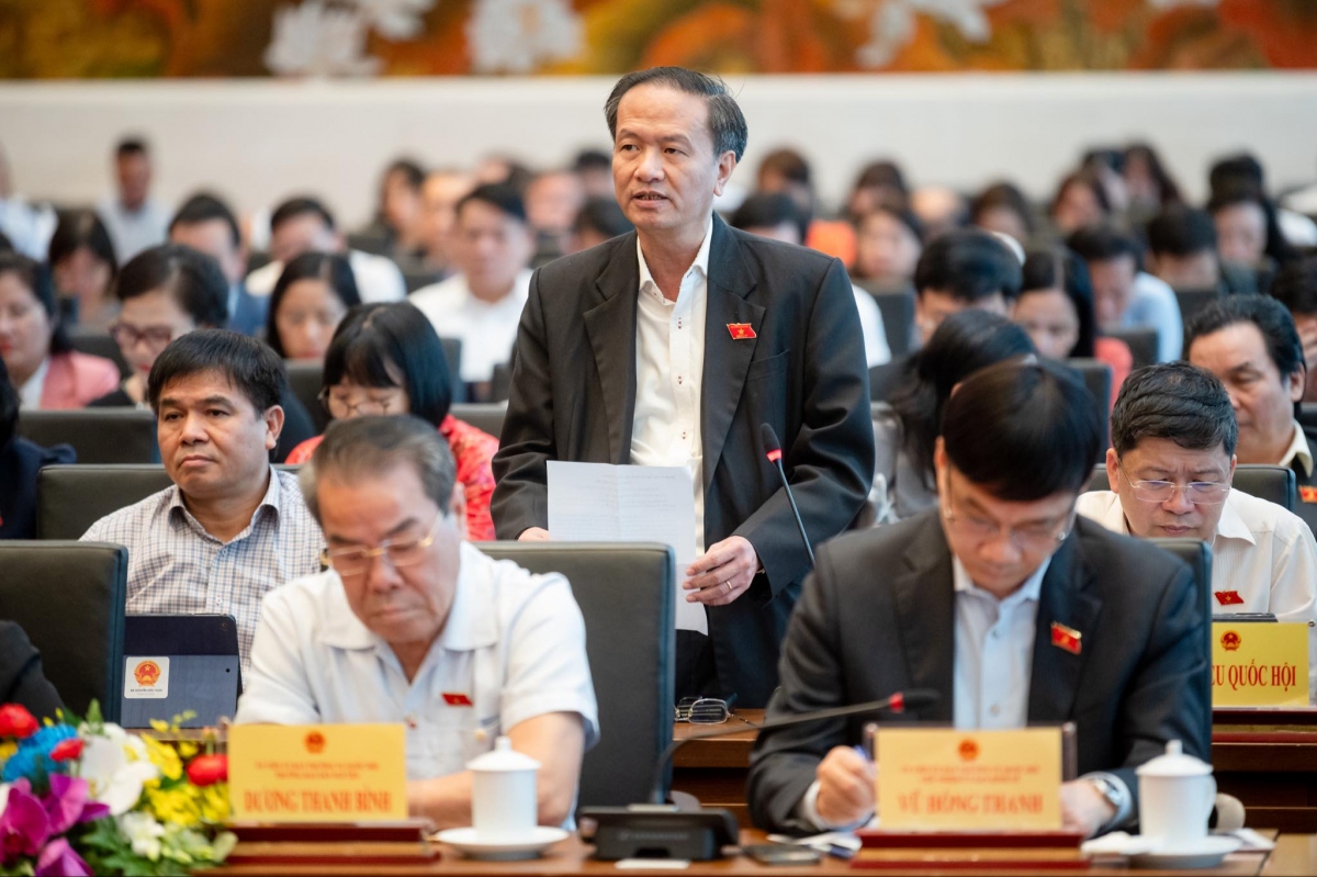 Sửa Luật Thủ đô có giải quyết được ùn tắc, ô nhiễm hay không?