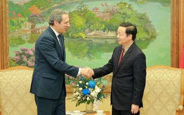 deputy pm applauds airbus group s fruitful cooperation with vietnamese partners picture 1