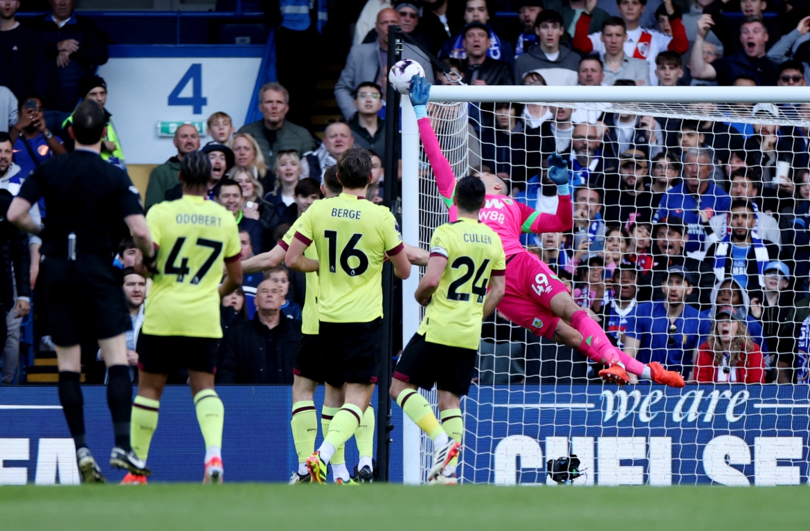 ket qua ngoai hang anh chelsea gay that vong, tottenham loi nguoc dong hinh anh 7