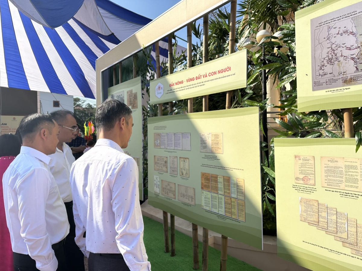 Triển lãm ảnh thành tựu Đắk Nông qua 20 năm