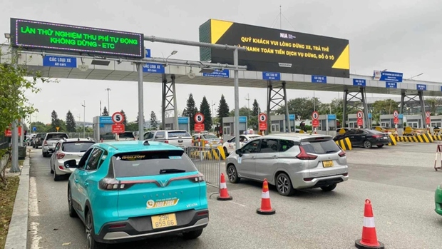 Non-stop toll collection to be officially applied in five airports from May 5