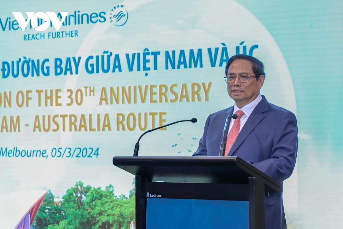 pm chinh calls on australian businesses to invest in new growth drivers in vn picture 7
