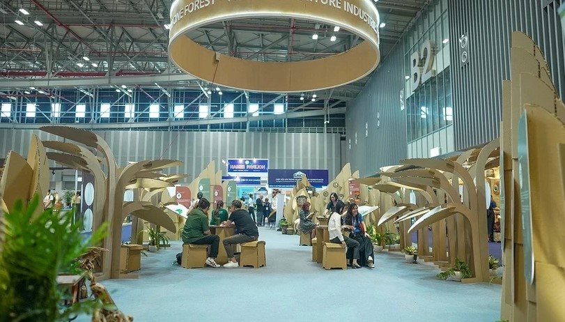 export furniture fair kicks off in ho chi minh city picture 1