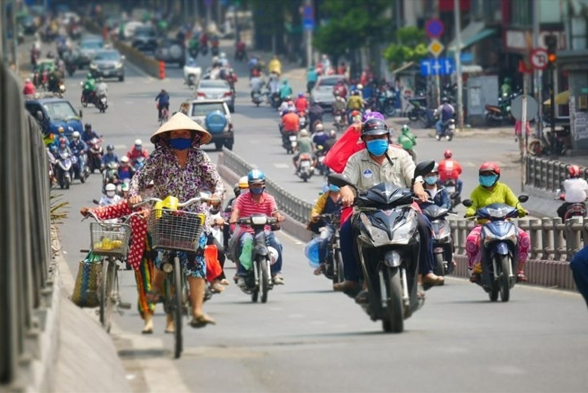 searing heat bakes southern vietnam, temperatures rise above 38 c picture 1