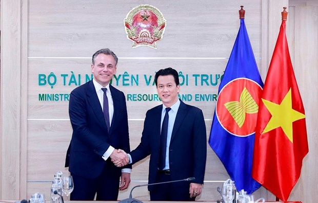 netherlands to assist vietnam in sustainable sand mining, water management picture 1