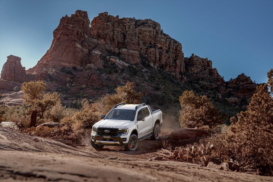 Ford Ranger có thêm phiên bản Stormtrak với nhiều nâng cấp