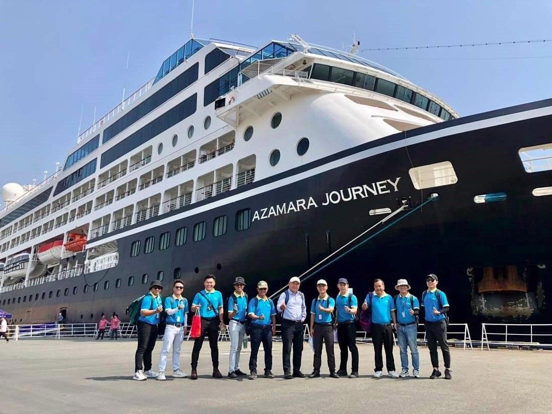 azamara journey brings over 1,000 foreign visitors to da nang picture 1