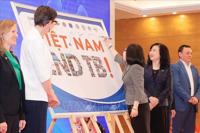 vietnam aims to stamp out tuberculosis by 2034 picture 8