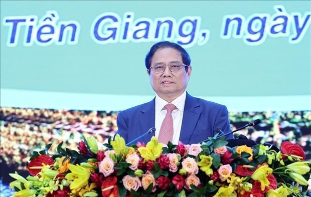 pm urges tien giang to become industrial and service-oriented province picture 1