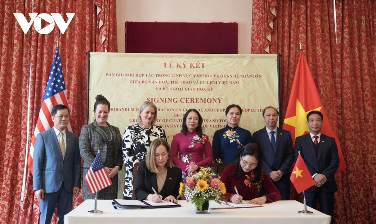 vietnam and us boost cooperation in culture and public affairs picture 1
