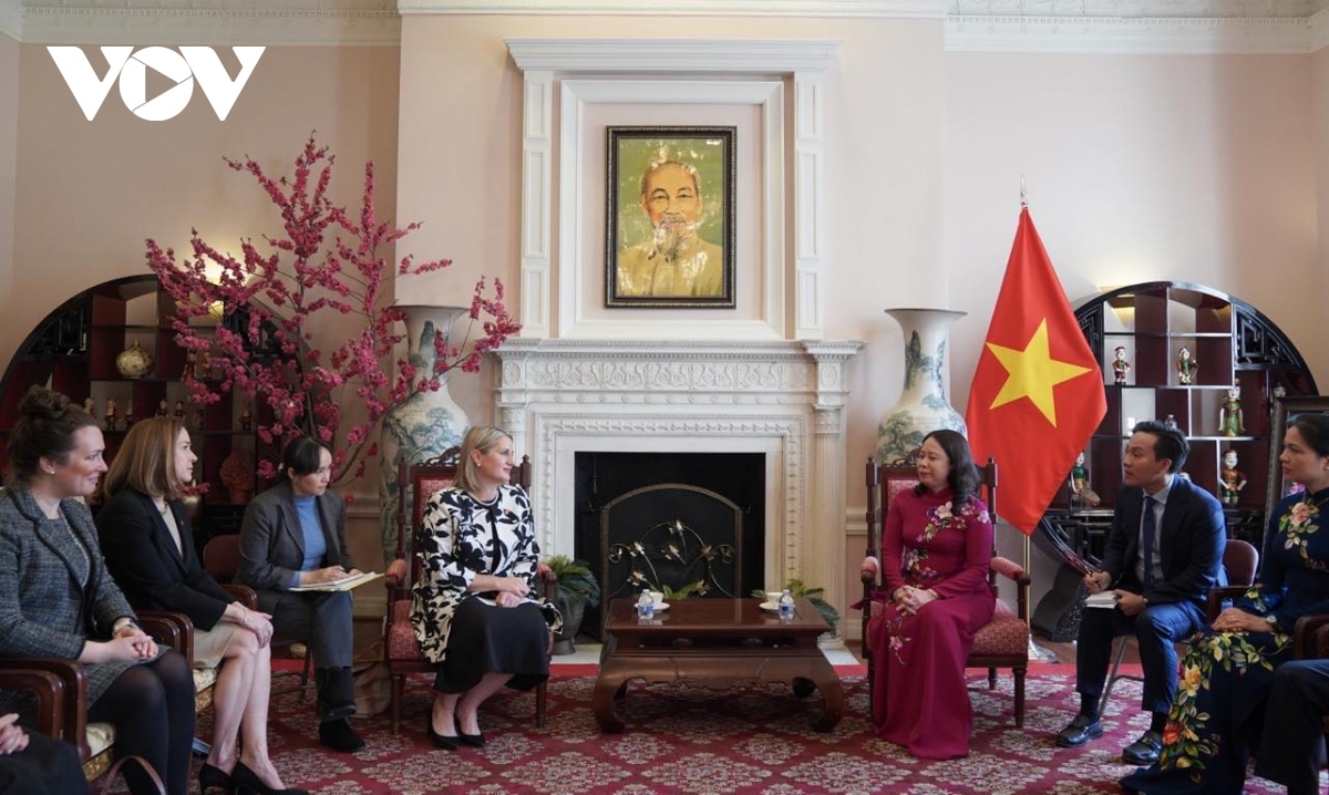 vietnam and us boost cooperation in culture and public affairs picture 2