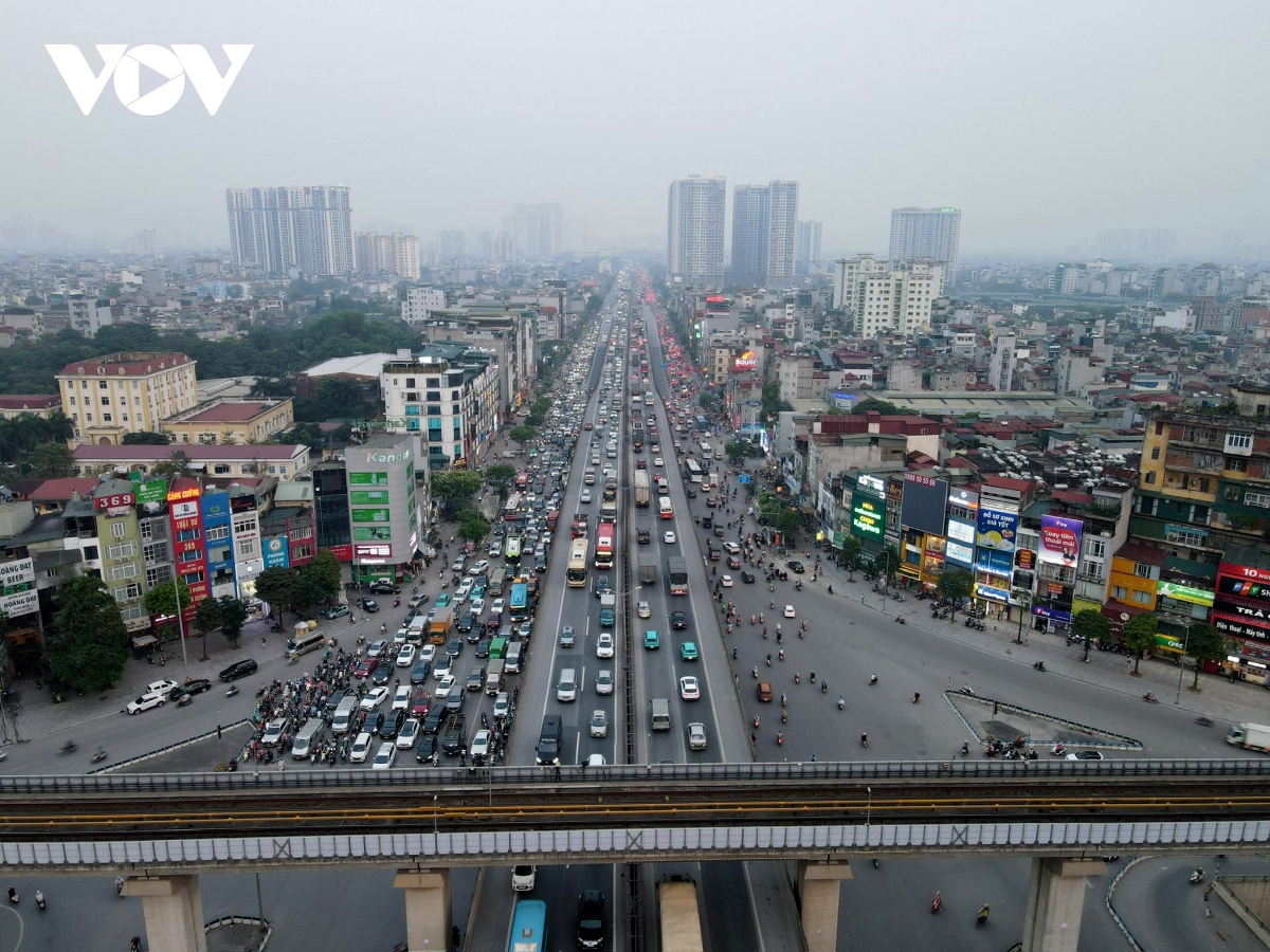 hanoi arteries get gridlocked as people flock to hometown on holiday picture 1