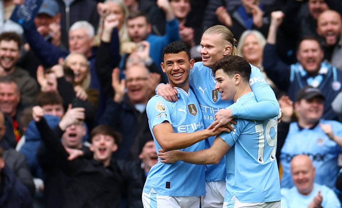 Kết quả Ngoại hạng Anh vòng 33: Man City thắng “bàn tay nhỏ” trước Luton