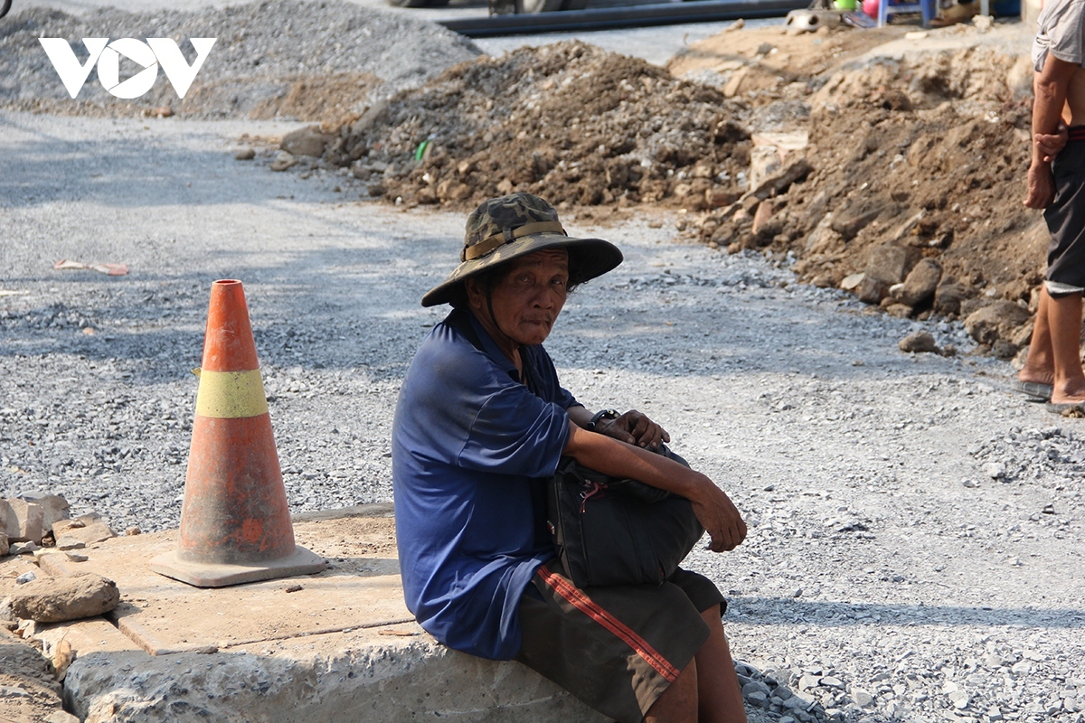 hot weather continue to bake vietnam till may 1 picture 1