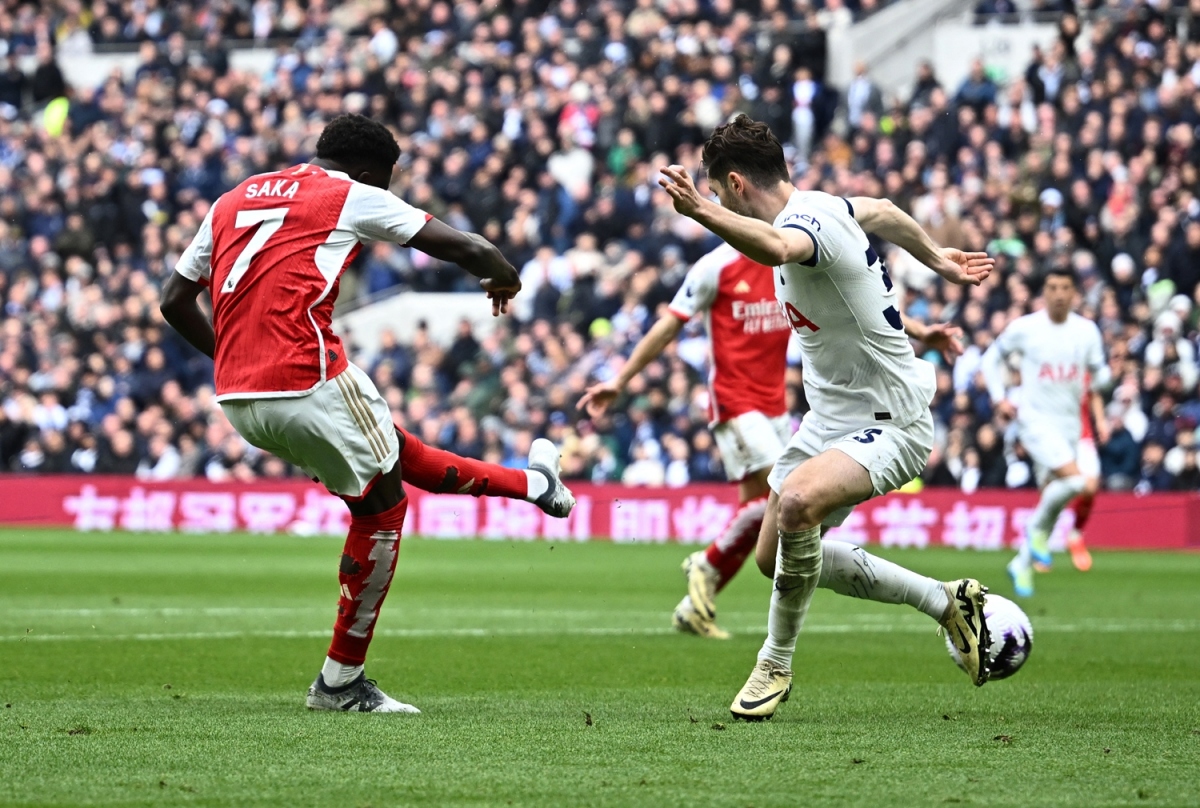 thang nghet tho tottenham, arsenal tiep tuc dan dau ngoai hang anh hinh anh 2