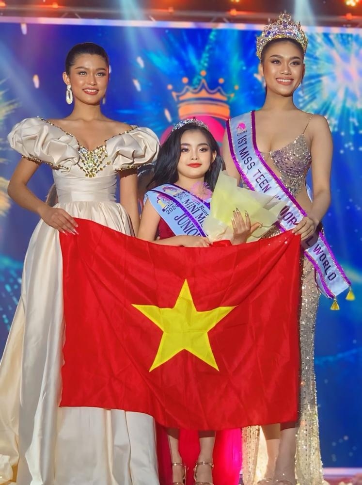 bao linh wins first runner-up at mini miss junior idol world 2024 picture 1