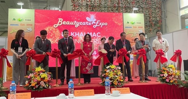 beautycare expo 2024 opens in hanoi picture 1