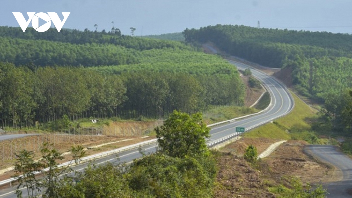 Dam bao atgt tren cao toc viec anh, viec toi hinh anh 2