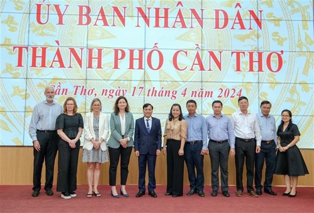 can tho explores climate change cooperation with foreign countries picture 1