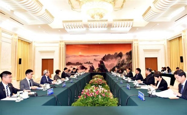 economic committees of vietnamese, chinese legislatures exchange information picture 1