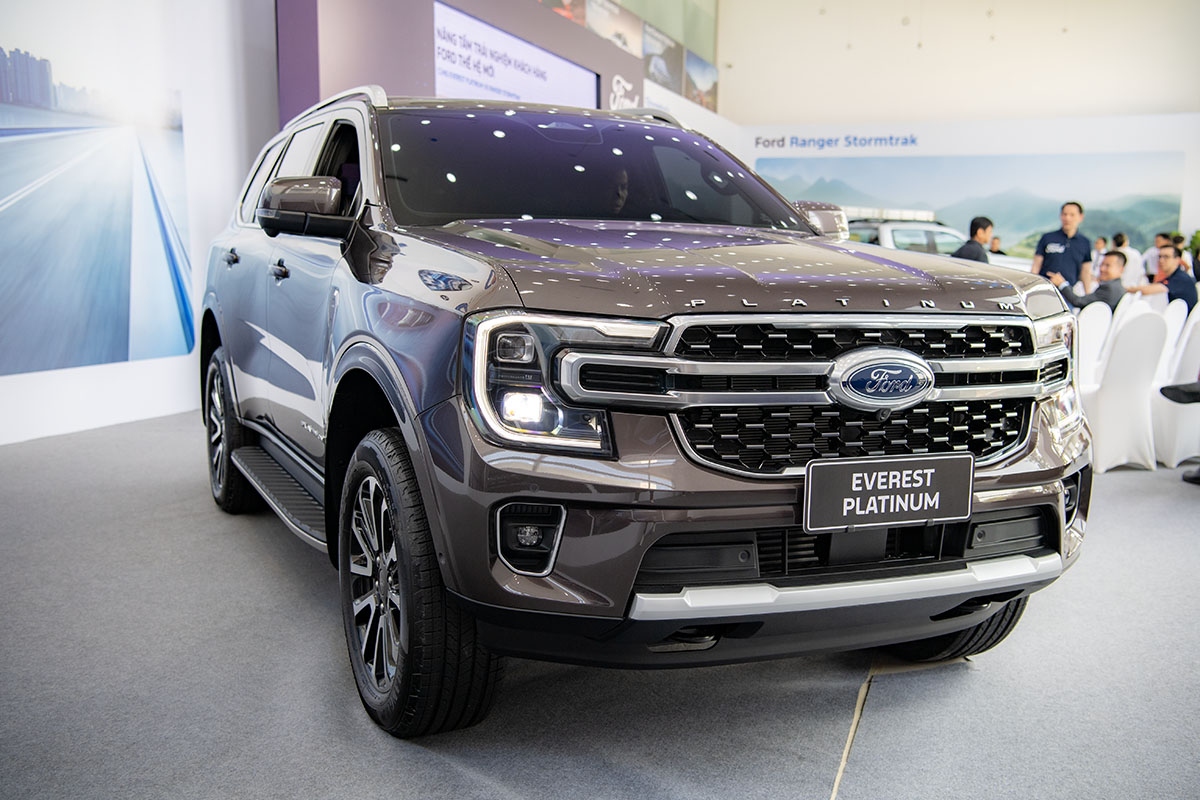 ton kho 2 nam, kia sorento phai giam gia ca tram trieu dong de xa hang hinh anh 5