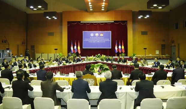 fronts of cambodia, laos, vietnam reinforce cooperation picture 1