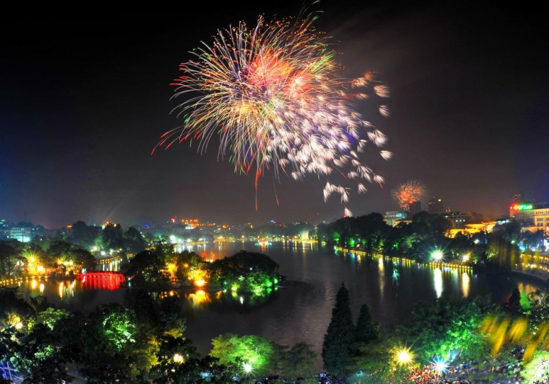 hanoi to let off fireworks on capital liberation day picture 1