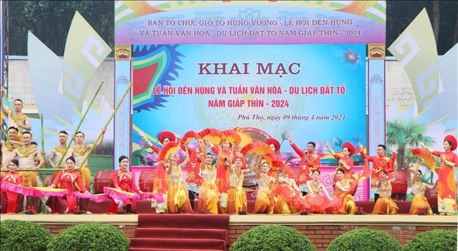hung kings temple festival 2024 opens in phu tho picture 4