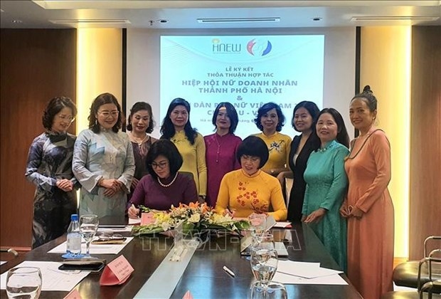 vietnamese women link up to enhance role, position picture 1