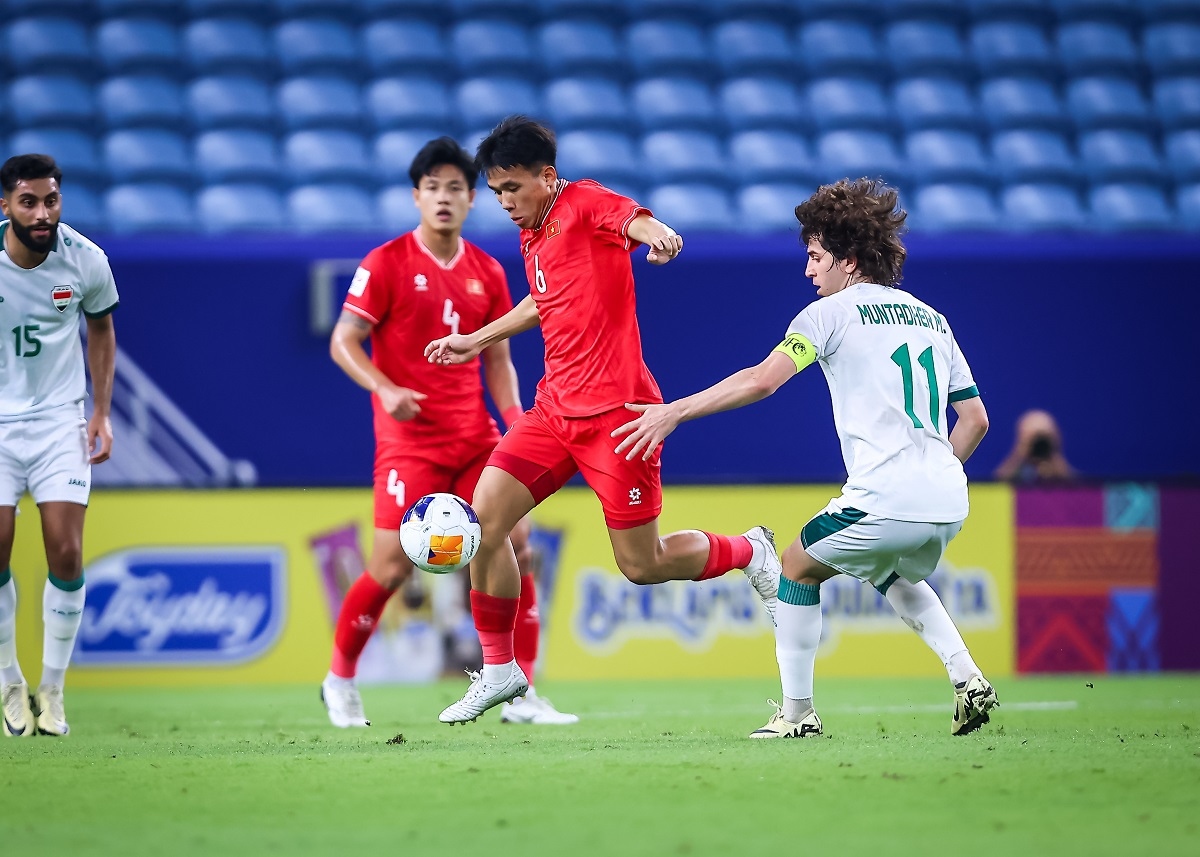 Trực tiếp U23 Việt Nam vs U23 Iraq: Tranh vé vào bán kết