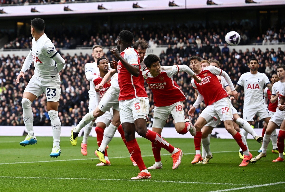 thang nghet tho tottenham, arsenal tiep tuc dan dau ngoai hang anh hinh anh 15