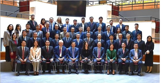 9th vietnam executive leadership programme practical, useful for vietnam deputy pm picture 1