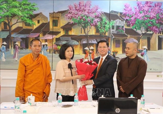 vietnamese community in india stays united, contributes to homeland picture 1