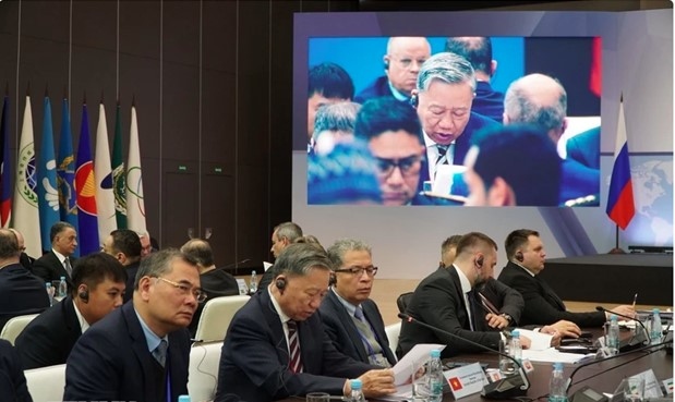 vietnam attends international security meeting in russia picture 1