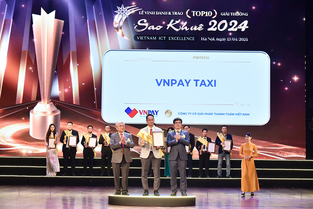 vnpay taxi chinh thuc nam trong top 10 san pham xuat sac nhan giai sao khue 2024 hinh anh 1