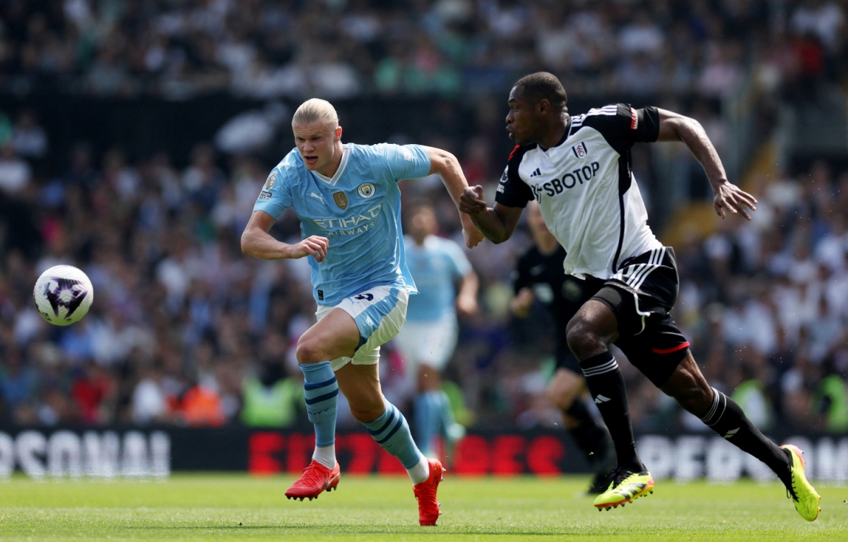 thang dam fulham, man city tro lai ngoi dau ngoai hang anh hinh anh 7