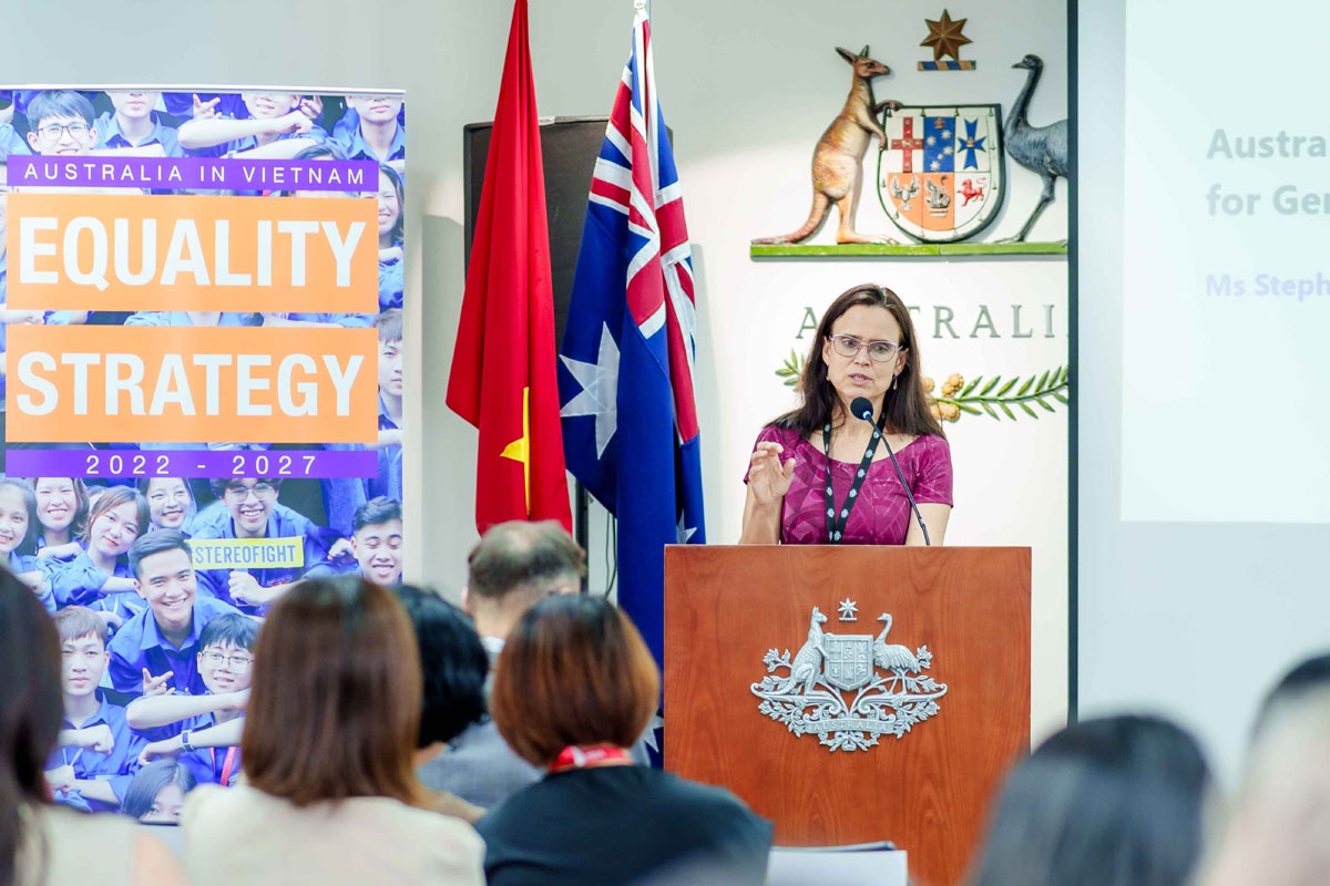 australia launches next phase of support for women s economic empowerment in vietnam picture 1