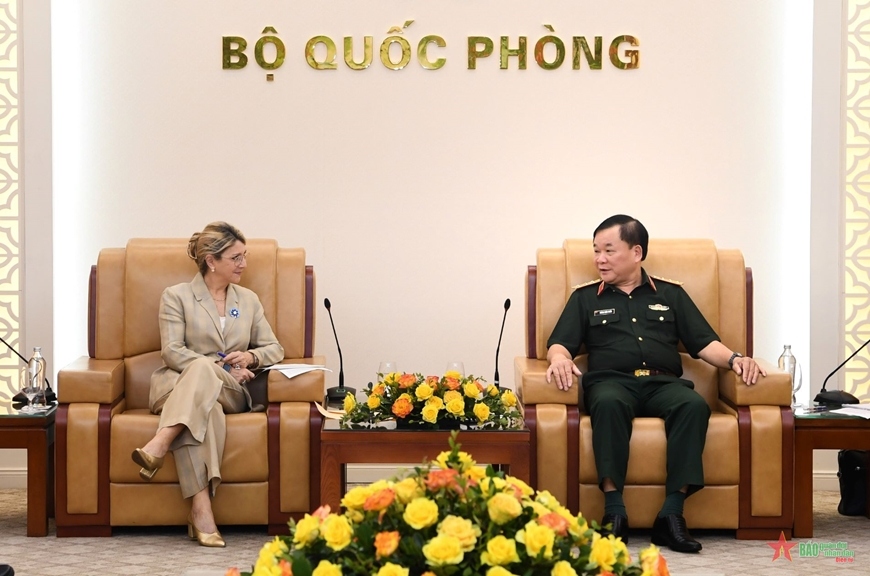 vietnam, france bolster cooperation in sharing war memories picture 1