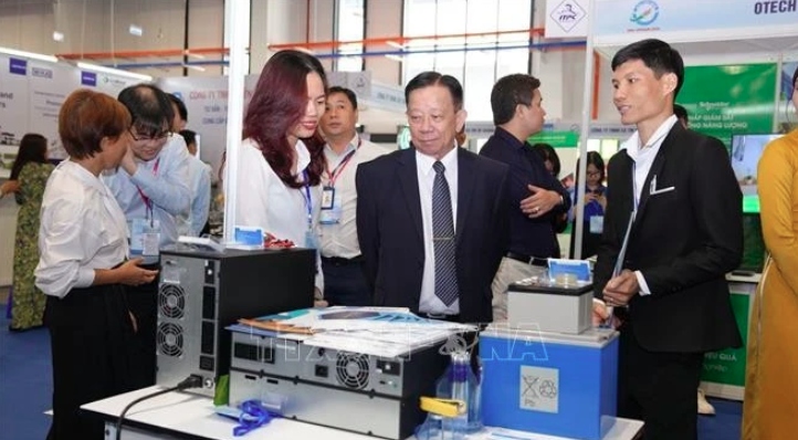 binh duong hosts vietnam paper packaging exhibition 2024 picture 1