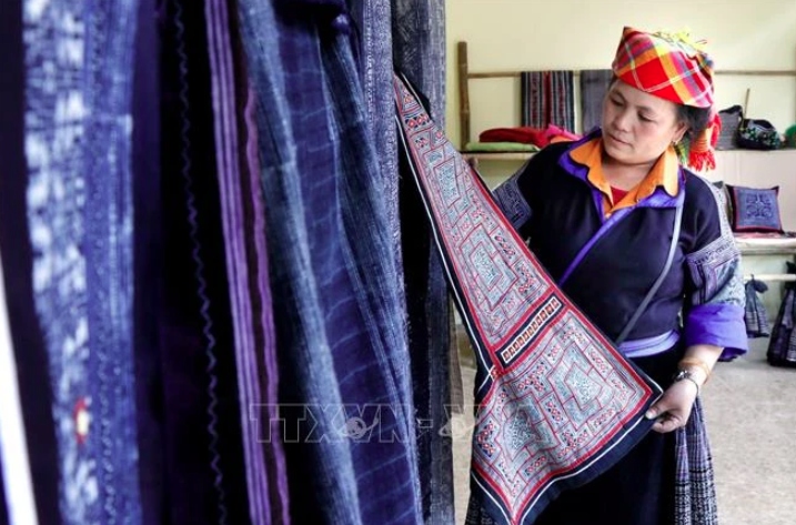 vietnam preserves ethnic minorities intangible cultures at risk of disappearing picture 1