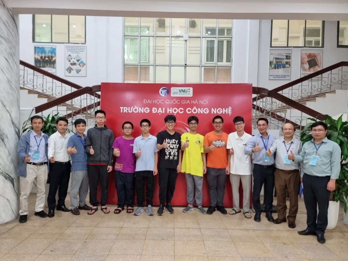 vietnam bag seven medals at asia-pacific informatics olympiad 2024 picture 1