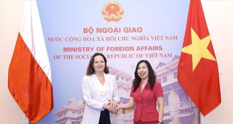 poland, vietnam hold deputy ministerial-level political consultation picture 1