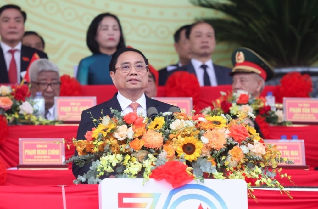 pm addresses grand ceremony marking 70 years of dien bien phu victory picture 1