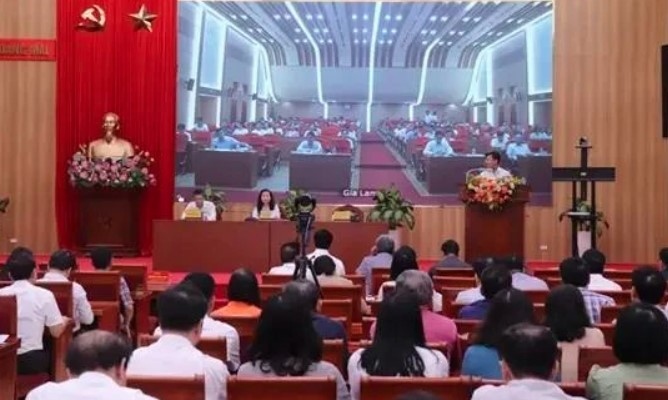 hanoi voters confident in party s corruption fight picture 1